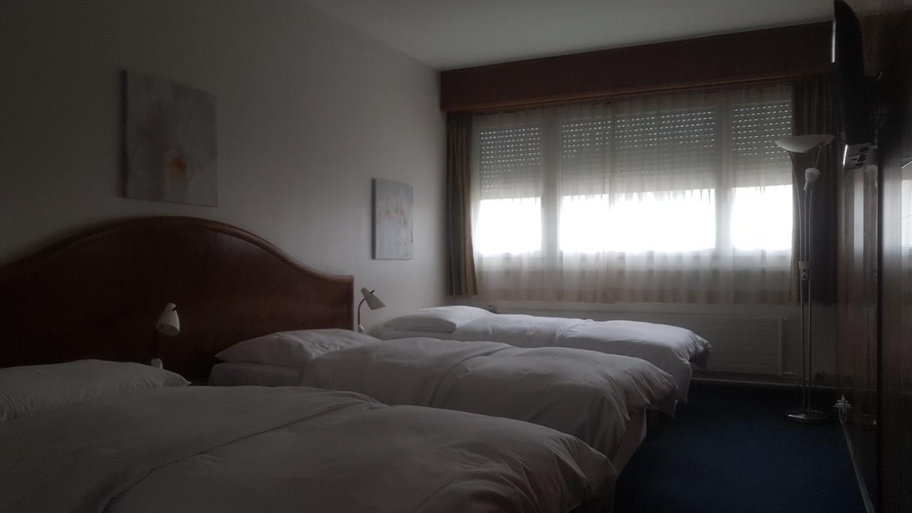 Hostellerie De La Vendee Lancy Esterno foto