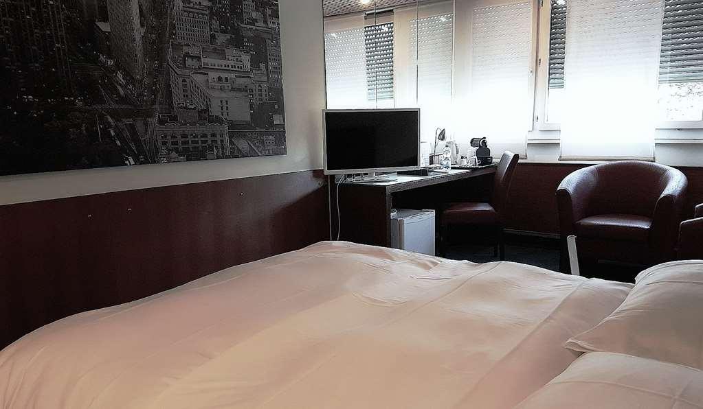 Hostellerie De La Vendee Lancy Camera foto